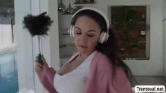 Reproducir Tgirl cachonda recibe penetración anal de Carpenter