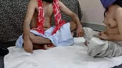 تشغيل فيديو الصوت الهندي: زوج الأب يمارس الجنس طوال الليل في سلسلة ويب جديدة