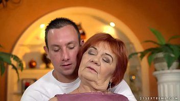 Play Xxx with the redheaded mother who is crazy about his big cock
